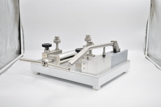 Mejore su proceso de calibración con nuestra máquina avanzada de calibración de manómetros de presión
